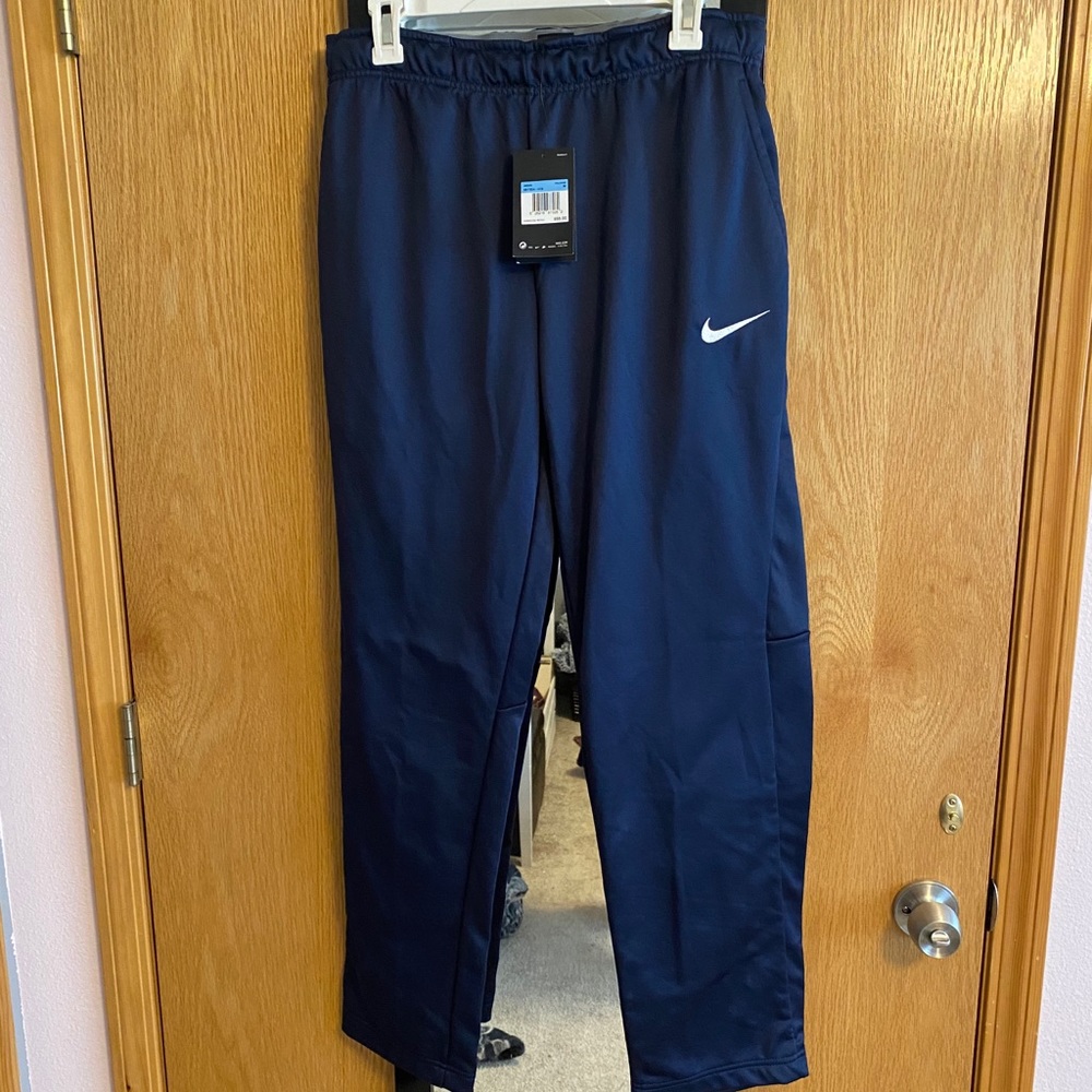 NWT Nike Dri-fit sweatpants